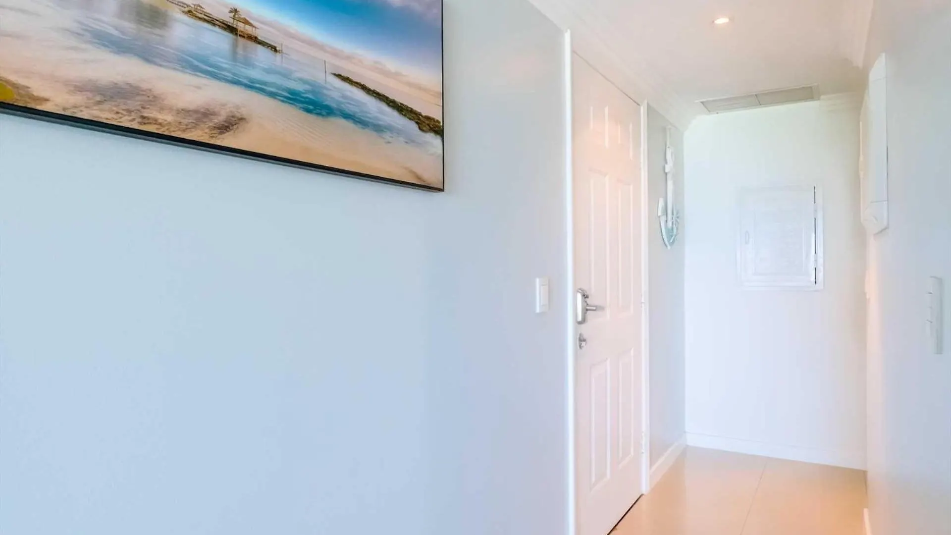 Beachfront - Best Beach View Studio - E422-1 パームビーチ