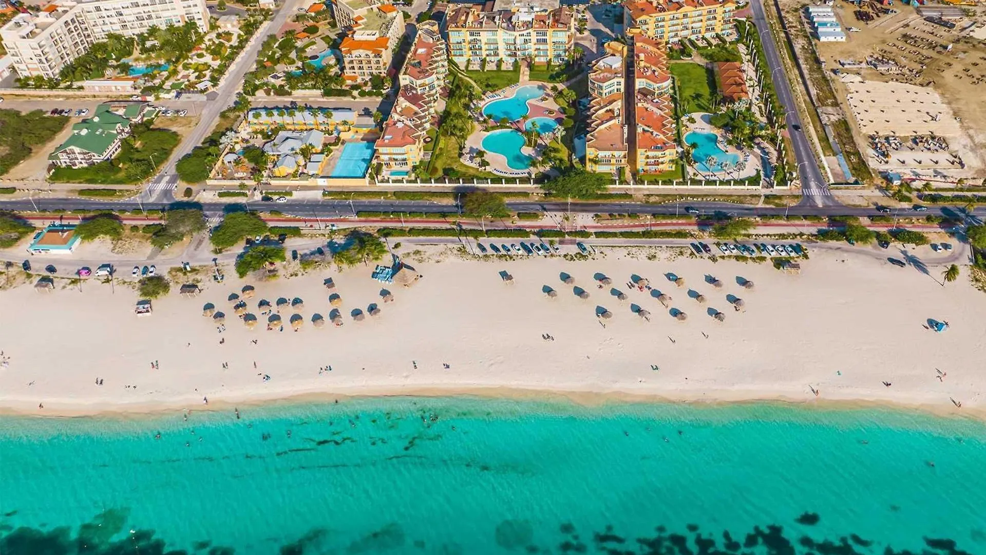 Apartment Beachfront - Best Beach View Studio - E422-1 Palm Beach