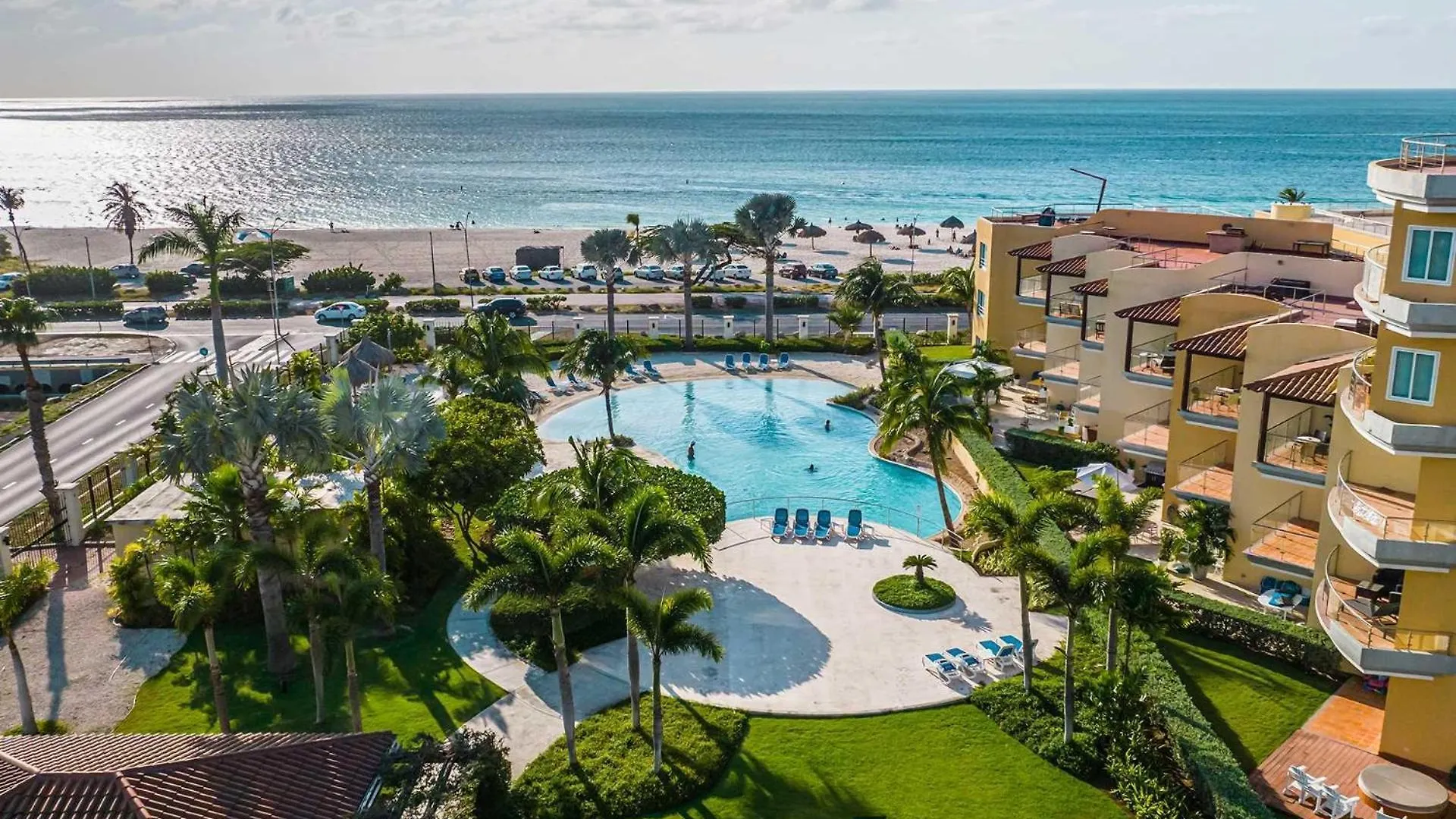Apartment Beachfront - Best Beach View Studio - E422-1 Palm Beach Aruba