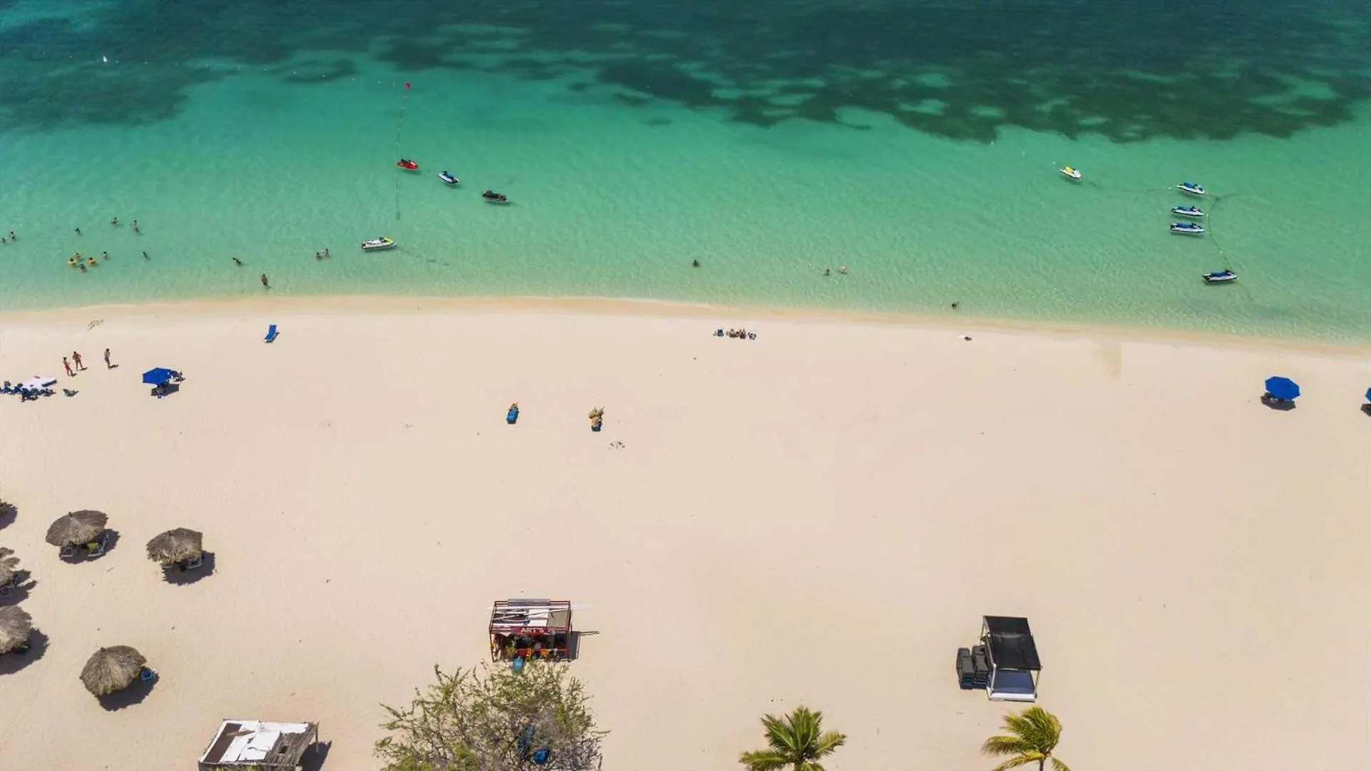Apartment Beachfront - Best Beach View Studio - E422-1 Palm Beach Aruba